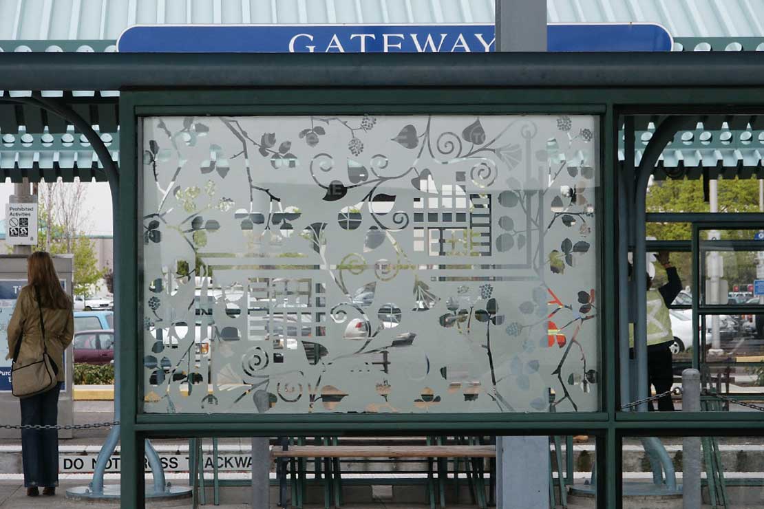 Windscreen at Gateway with floral pattern etched in glass
